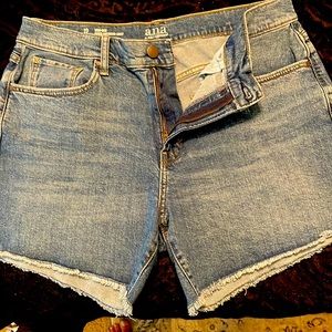 Never worn Jean shorts